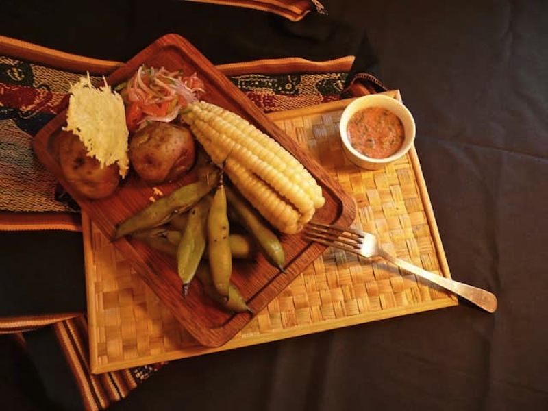 Plato paceño, spécialité culinaire de La Paz
