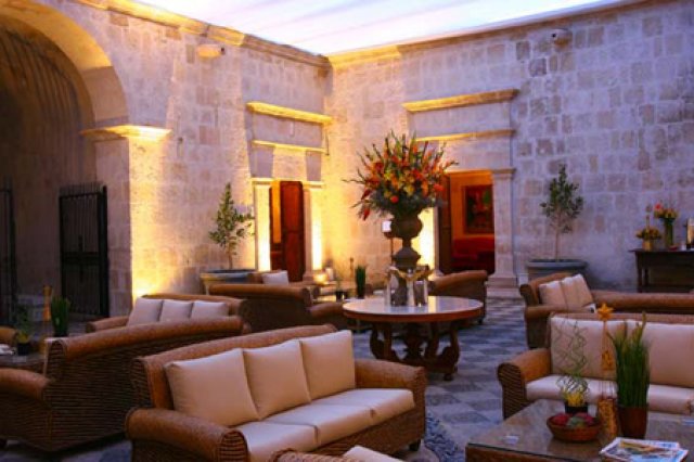 Hôtel Casa Andina Premium – patio
