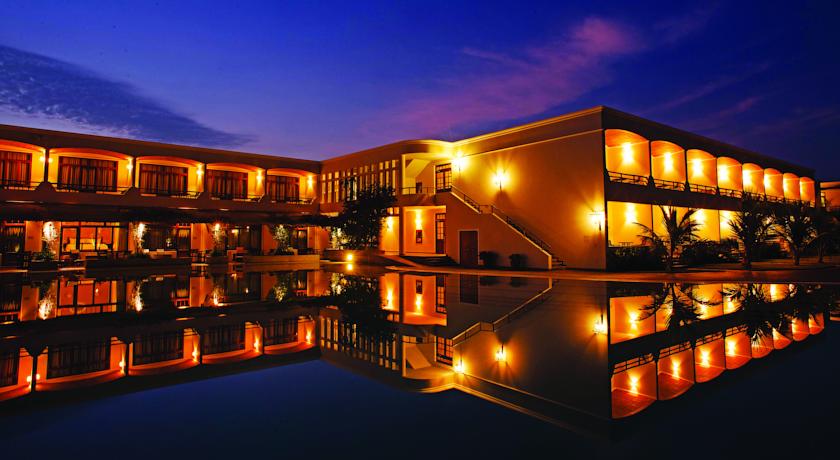 Hôtel La Hacienda Bahía Paracas – vue de nuit
