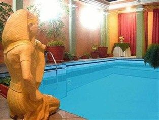 Hôtel Capital Plaza – piscine