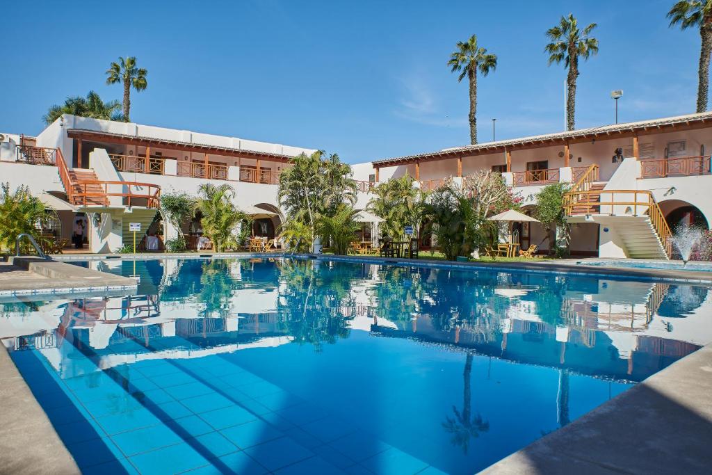 Hôtel DM Nasca – façade