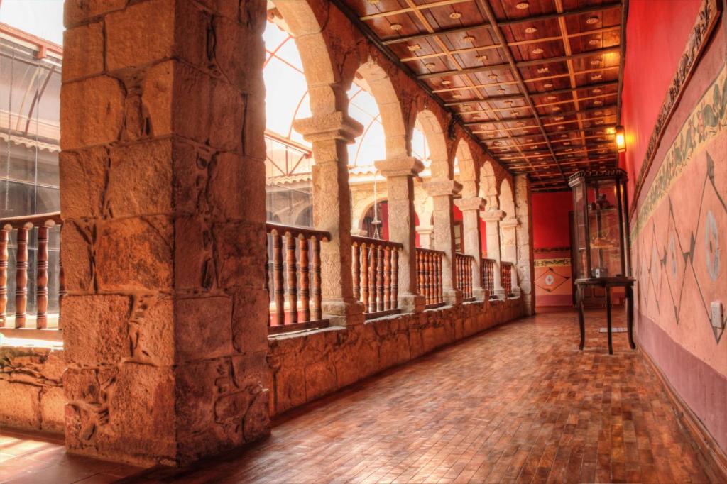 Hôtel Patio de Piedra – patio